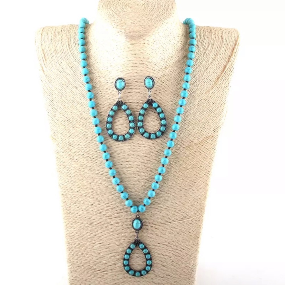 New Boho Turquoise Stone Beaded Necklace Pendant Set